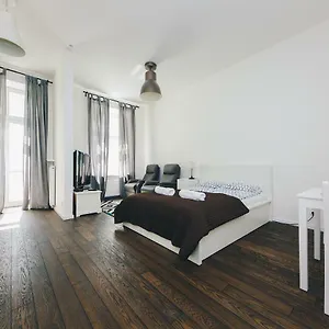 Shortstaypoland Noakowskiego Warszawa